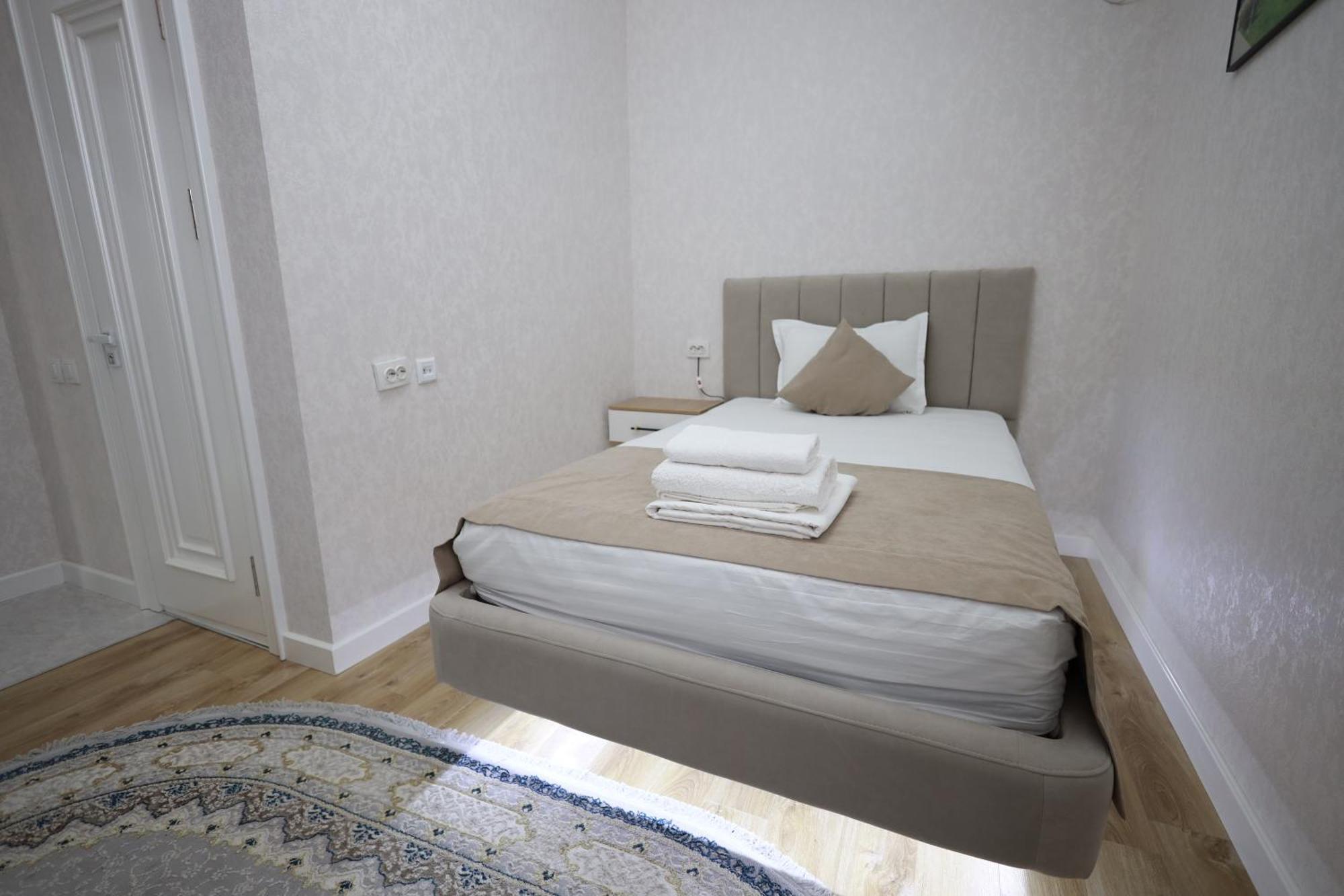 Ideal Hotel Nukus Esterno foto