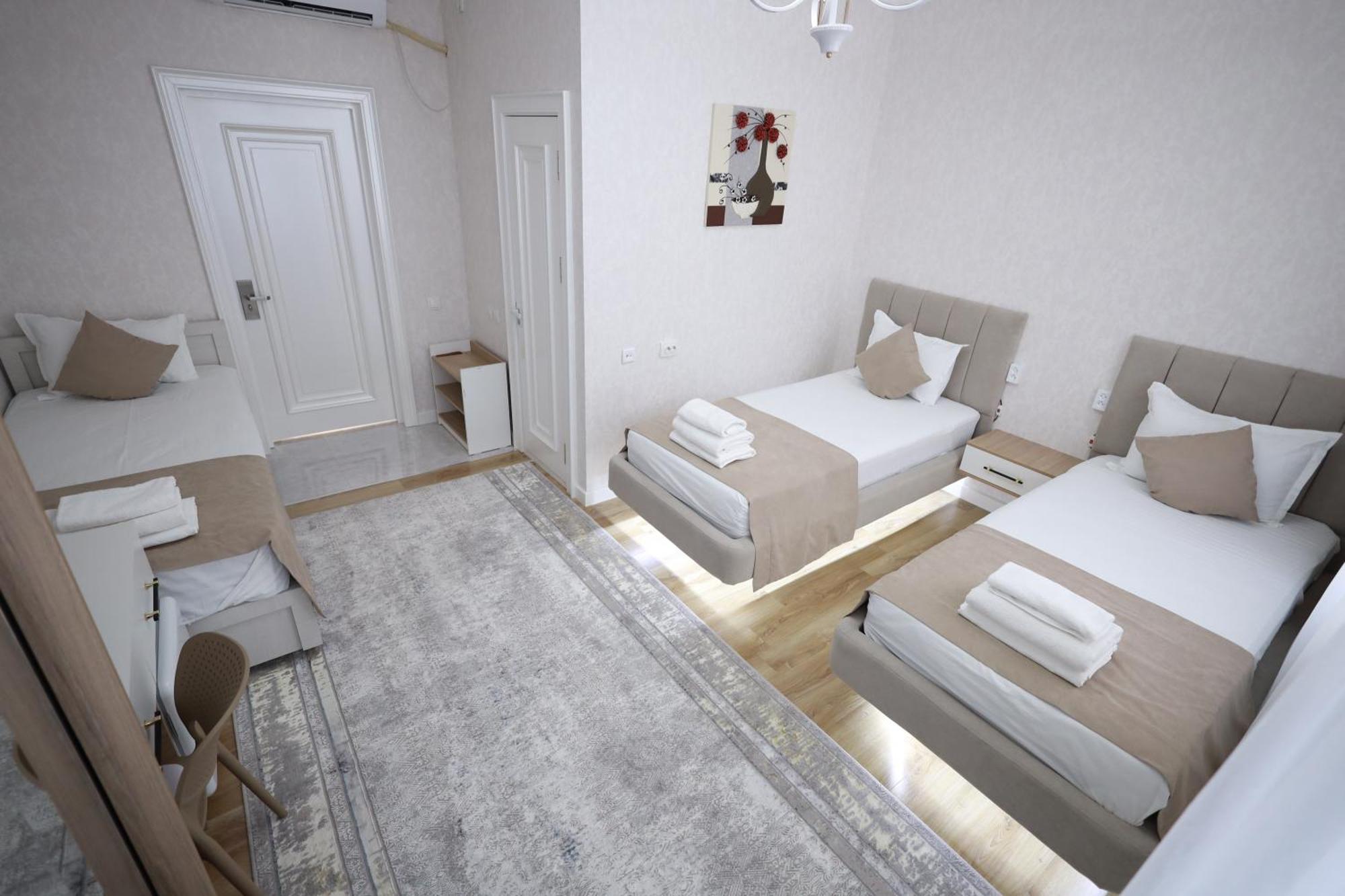 Ideal Hotel Nukus Esterno foto