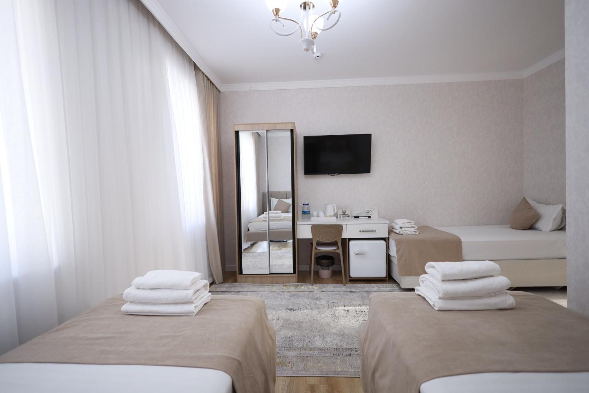 Ideal Hotel Nukus Esterno foto